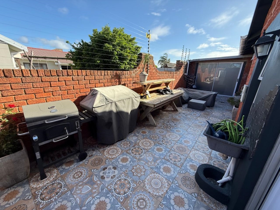 4 Bedroom Property for Sale in Sherwood Eastern Cape